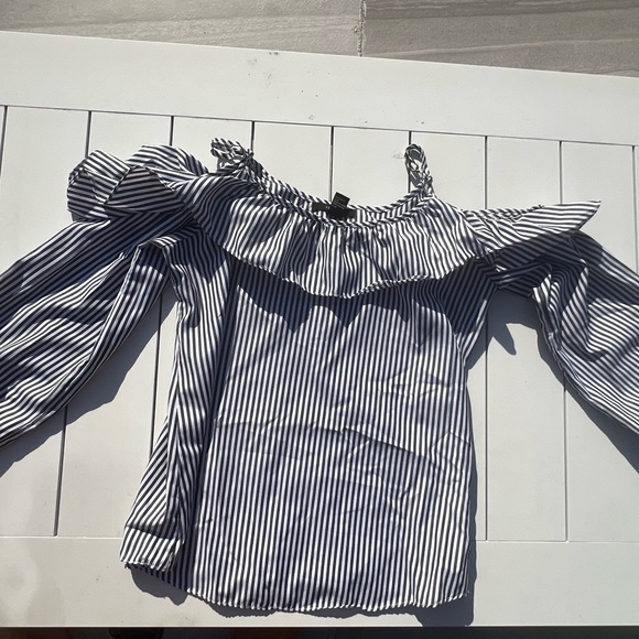 Blouse - Picture 3 of 5